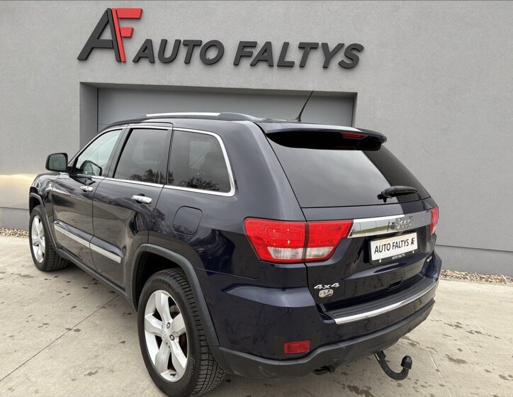 Jeep Grand Cherokee 4