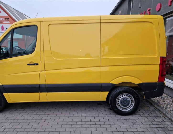 Volkswagen Crafter Skříň 2,0 l 100 kw