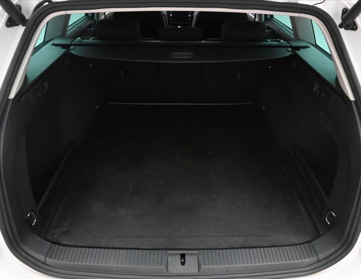 Volkswagen Passat Kombi 2,0 l 110 kw