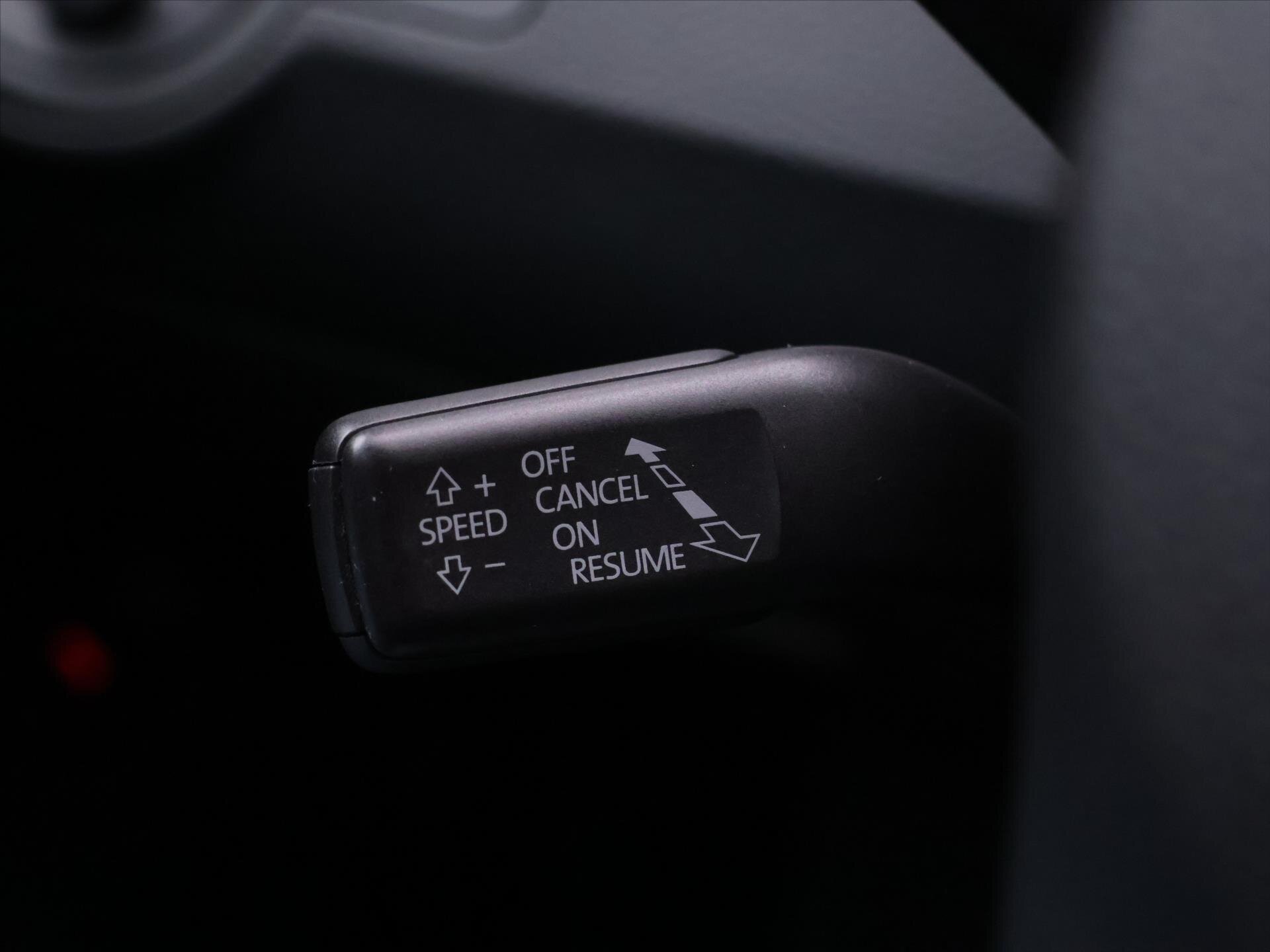 Volkswagen Passat Kombi 1,4 l 90 kw