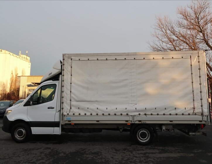 Mercedes-Benz Sprinter 6