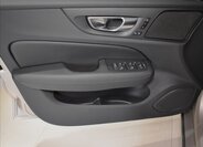 Volvo V60 Kombi 2,0 l 145 kw