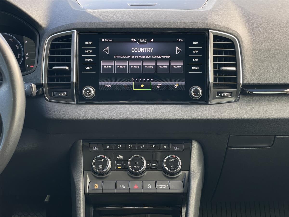 Škoda Karoq SUV 2,0 l 110 kw