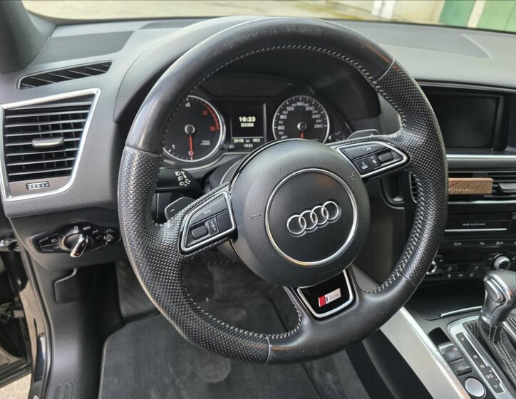 Audi Q5 SUV / Terénní 3,0 l 180 kw