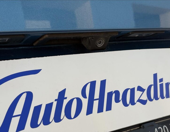 Volkswagen Touran Kombi 1,5 l 110 kw