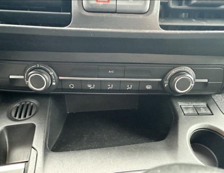 Peugeot Partner Skříň 1,5 l 75 kw