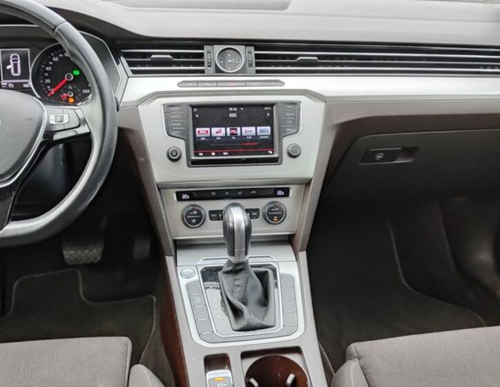 Volkswagen Passat 17