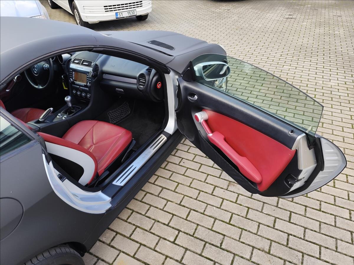Mercedes-Benz SLK