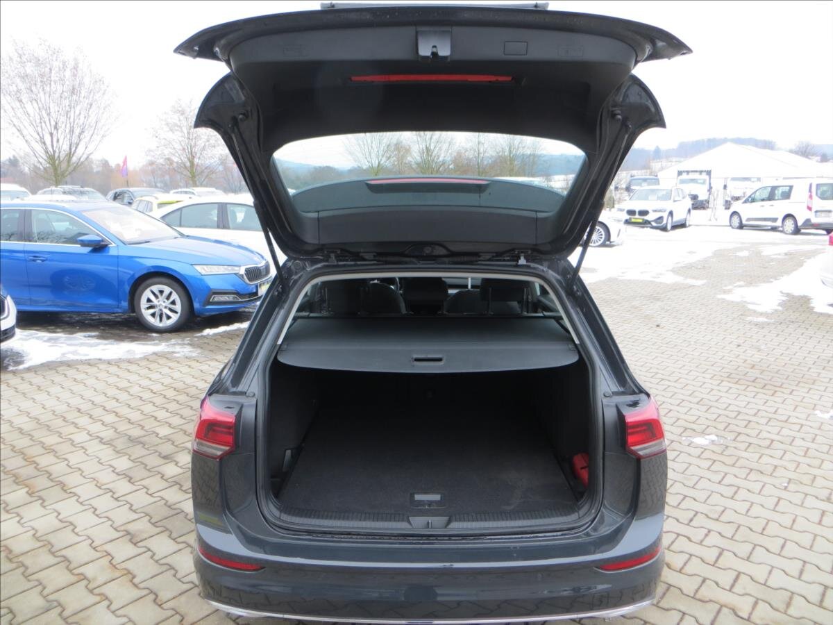 Volkswagen Golf Kombi 1,5 l 110 kw