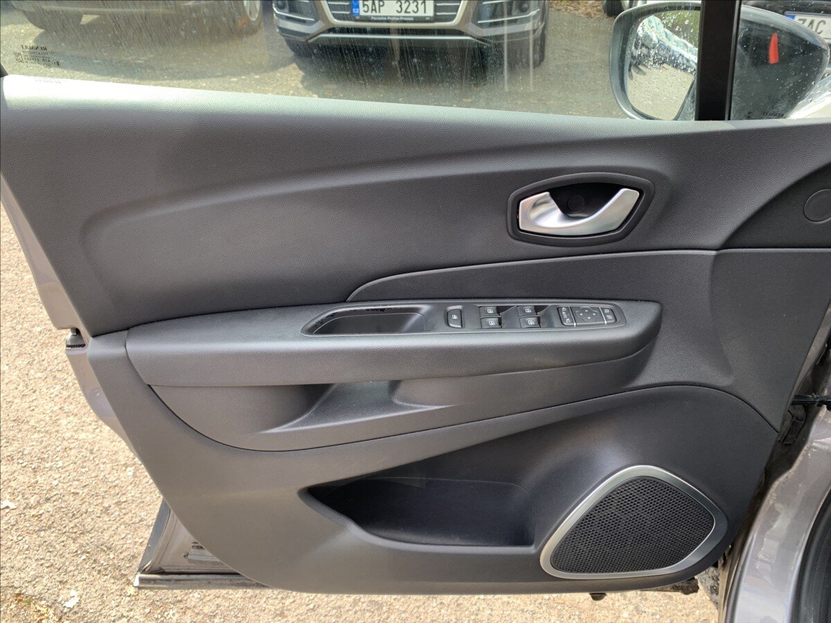 Renault Captur Hatchback 1,2 l 87 kw