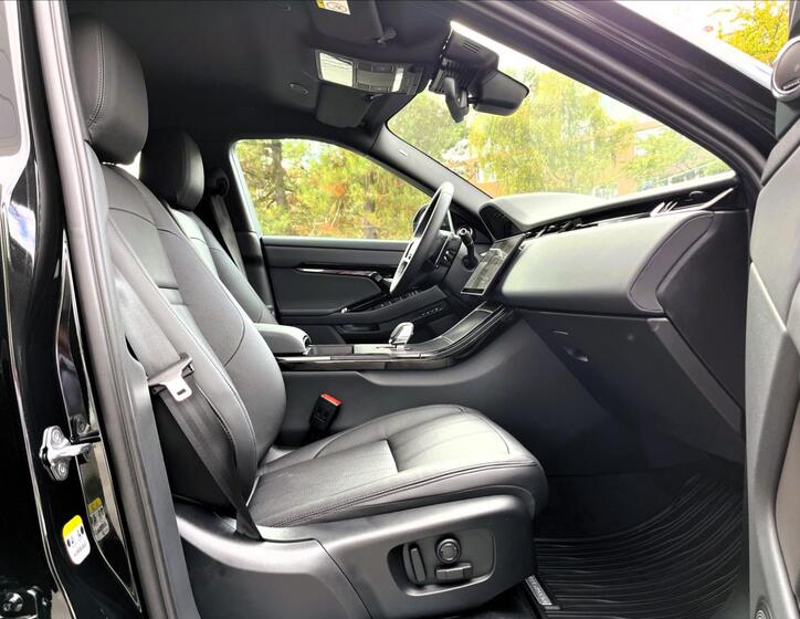 Land Rover Range Rover Evoque 29