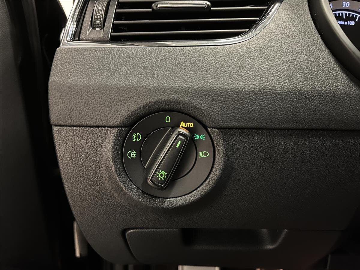 Škoda Octavia Liftback 2,0 l 110 kw