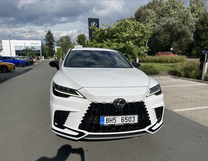 Lexus RX 500h SUV / Terénní 2,4 l 273 kw