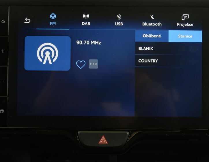 Toyota Yaris Cross 18