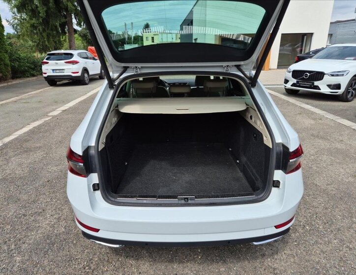 Škoda Superb Kombi 2,0 l 140 kw