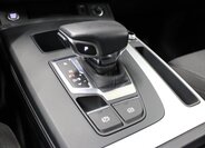 Audi Q5 SUV / Terénní 2,0 l 120 kw