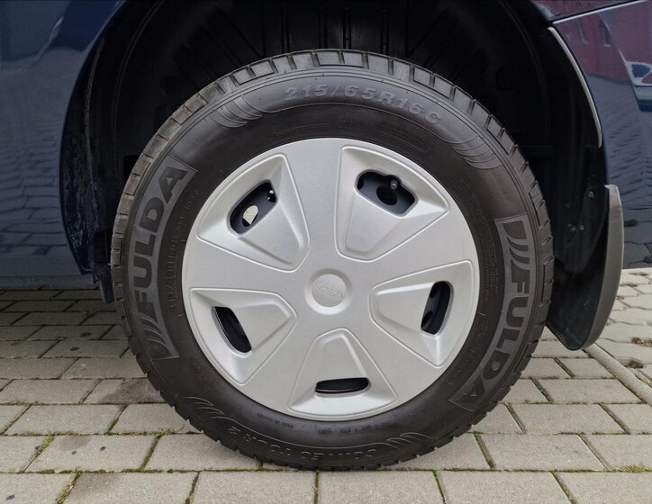 Ford Transit Custom VAN-Minibus 2,0 l 95 kw