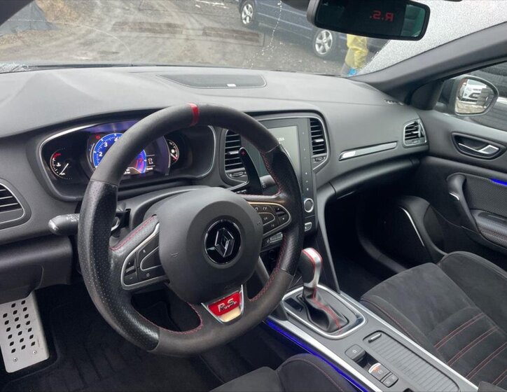 Renault Mégane Hatchback 1,8 l 205 kw