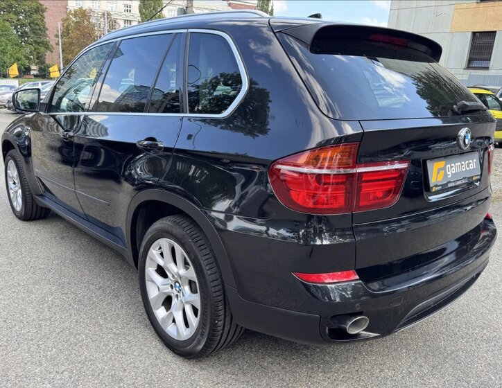 BMW X5 SUV / Terénní 3,0 l 180 kw