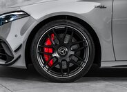 Mercedes-Benz Třídy A Hatchback 2,0 l 310 kw