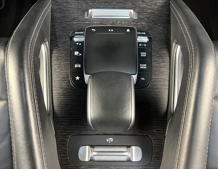 Mercedes-Benz GLS 27