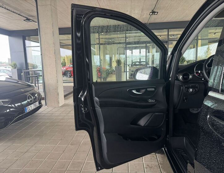 Mercedes-Benz Třídy V 9