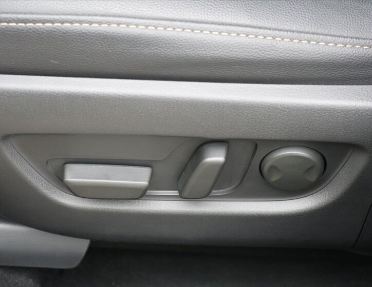 Mazda CX-60 SUV / Terénní 3,3 l 187 kw