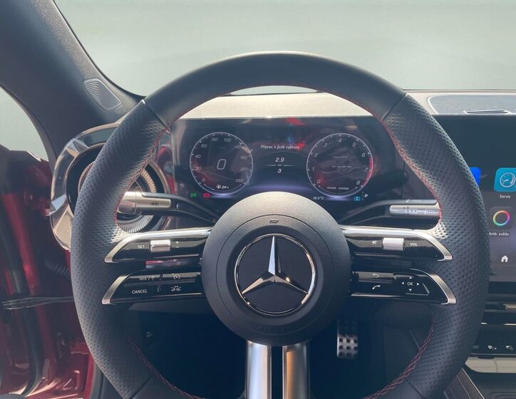 Mercedes-Benz CLA Kupé 1,5 l 140 kw