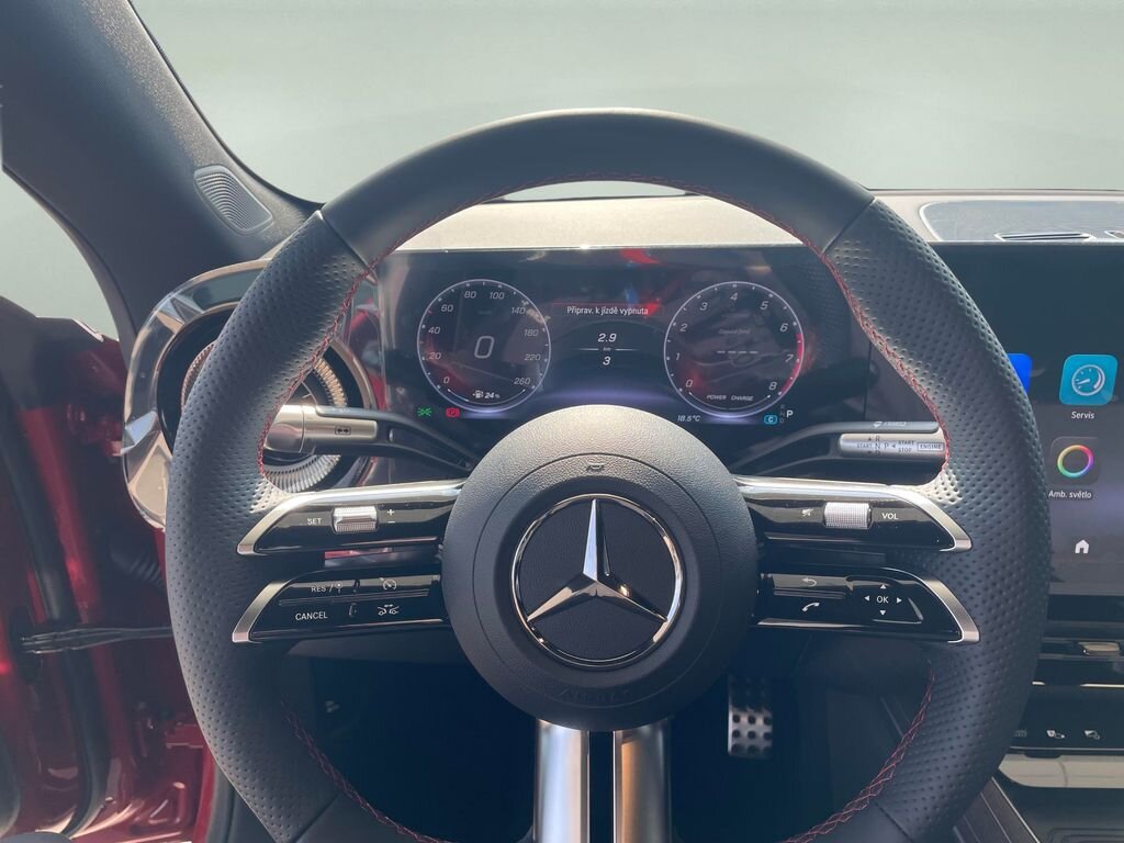 Mercedes-Benz CLA Kupé 1,5 l 140 kw