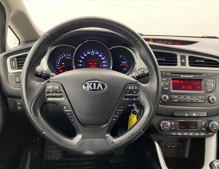 KIA Ceed 10