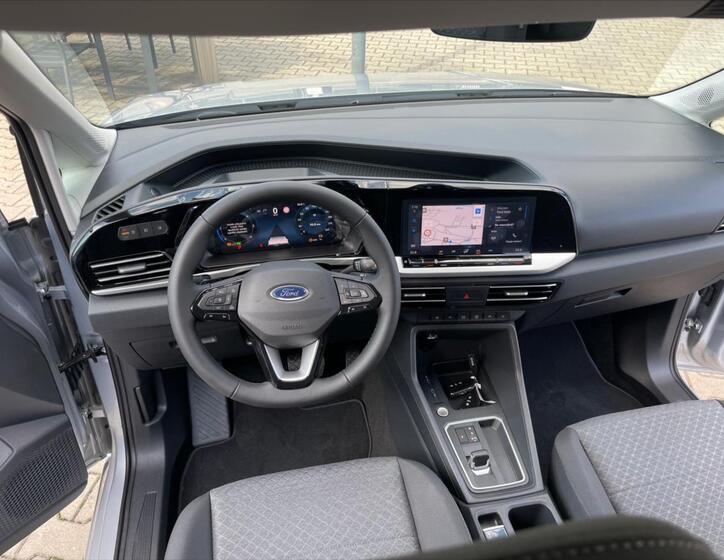 Ford Tourneo Connect 12