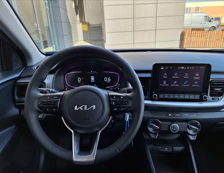 KIA Stonic Kombi 1,2 l 57 kw