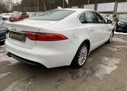 Jaguar XF Sedan 2,0 l 132 kw