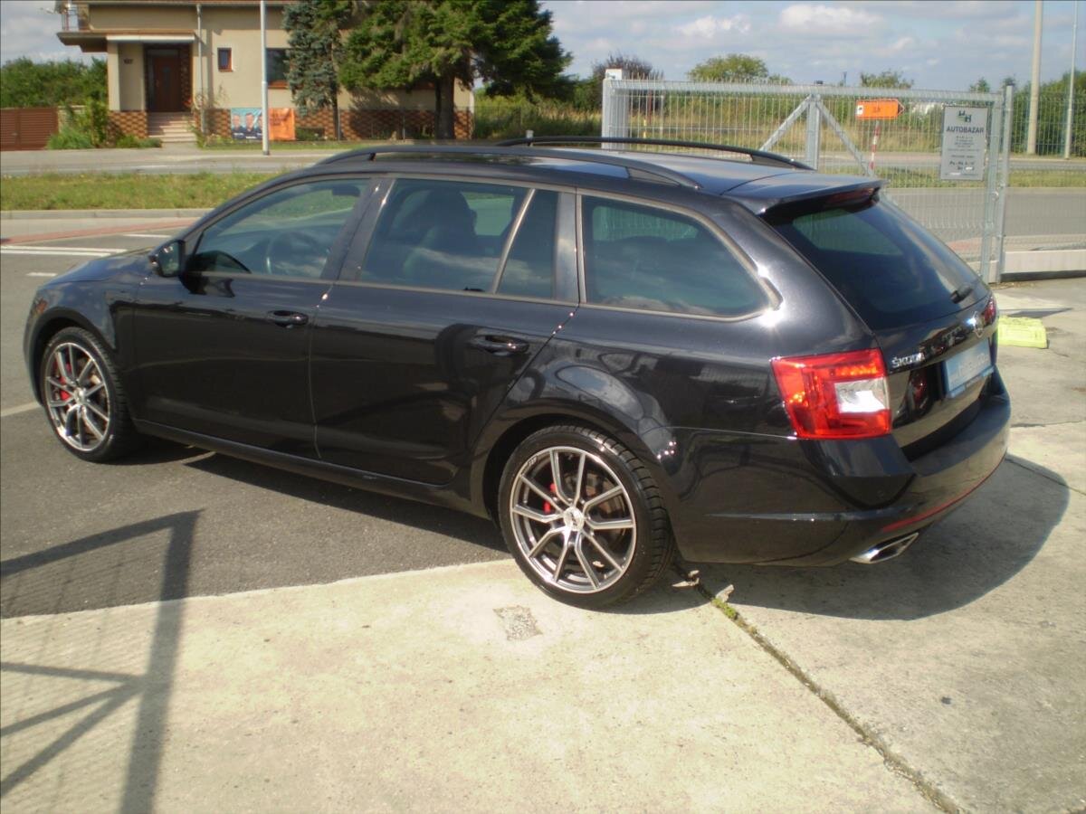 Škoda Octavia Kombi 2,0 l 162 kw