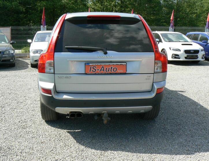Volvo XC90 4