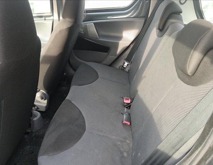 Toyota Aygo Hatchback 998,0 50 kw