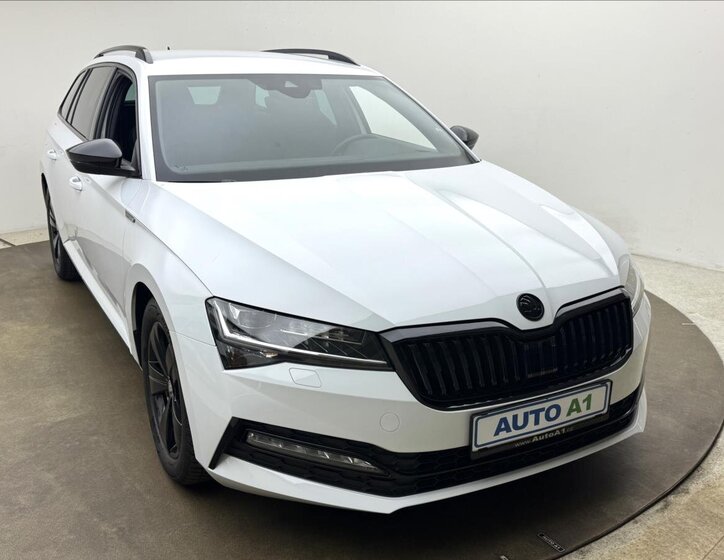 Škoda Superb Kombi 2,0 l 140 kw