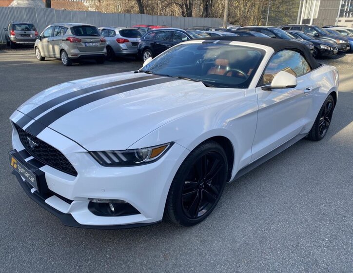 Ford Mustang Kabriolet 2,3 l 233 kw
