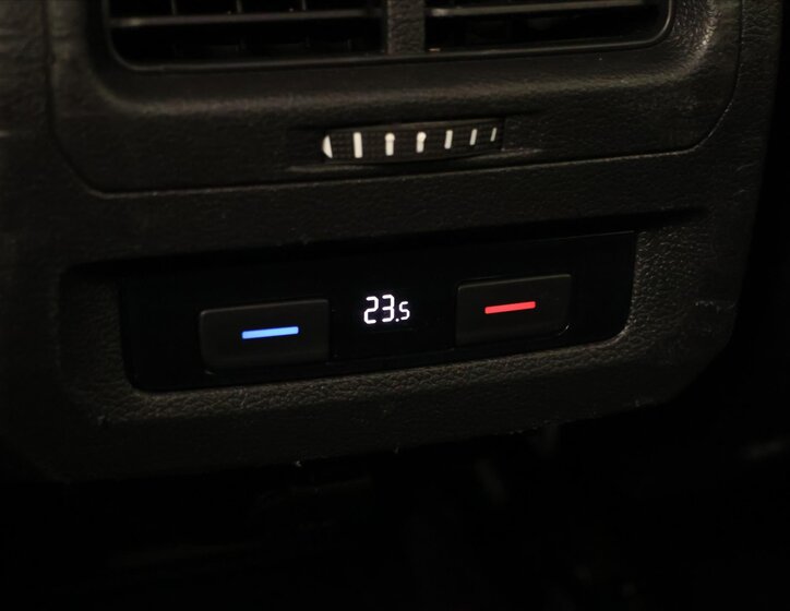 Volkswagen Touran MPV 2,0 l 110 kw