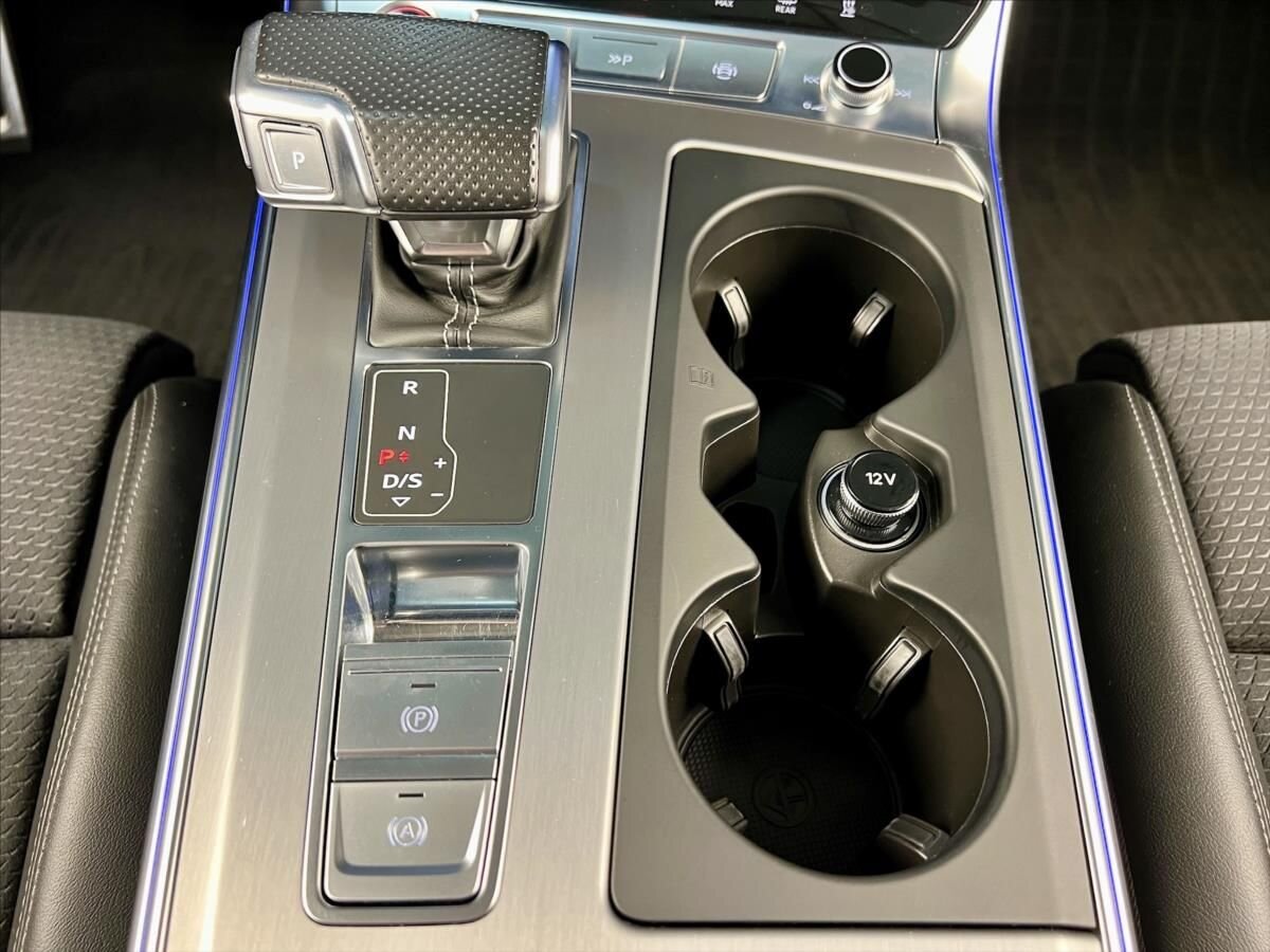 Audi S6 Sedan / Limuzína 3,0 l 253 kw