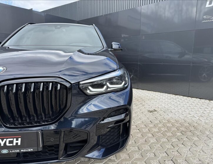 BMW X5 SUV / Terénní 3,0 l 245 kw
