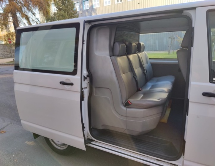 Volkswagen Transporter 13