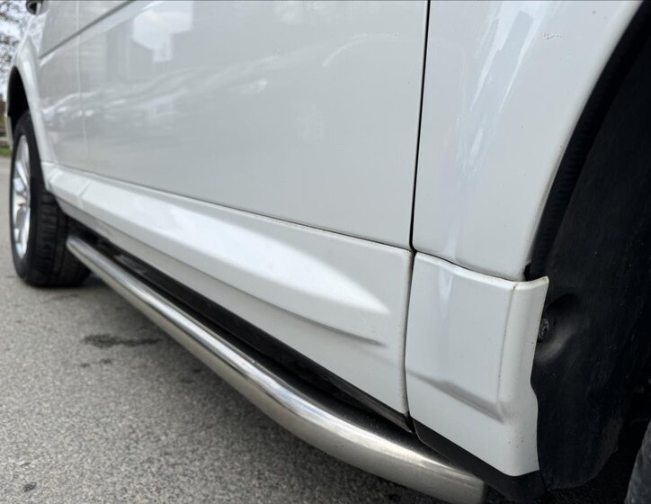 Land Rover Freelander SUV / Terénní 2,2 l 140 kw