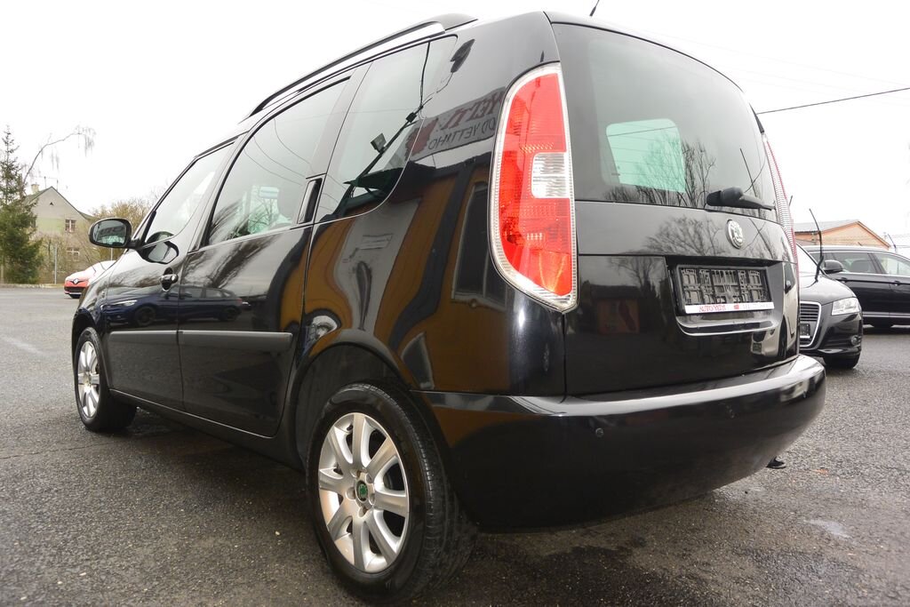 Škoda Roomster Kombi 1,2 l 63 kw