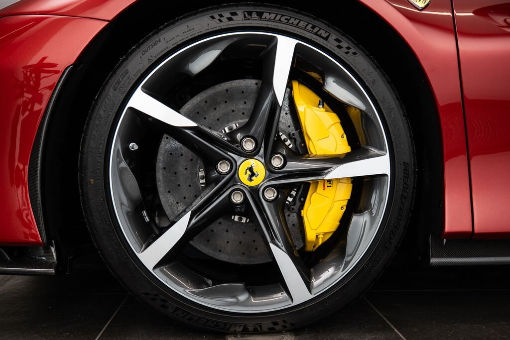 Ferrari SF90 Kabriolet 4,0 l 736 kw