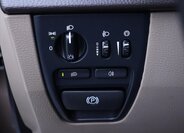 Volvo XC90 SUV / Terénní 2,4 l 147 kw