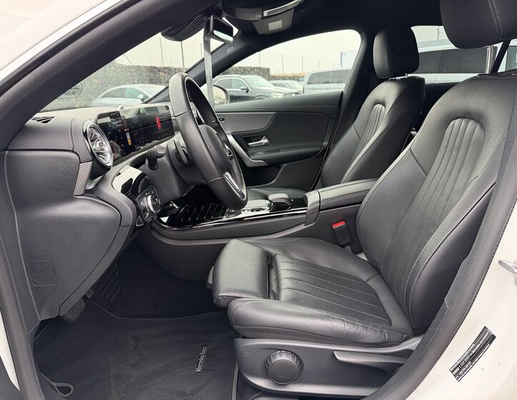 Mercedes-Benz CLA Kombi 1,3 l 120 kw