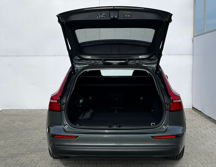Volvo V60 Kombi 2,0 l 145 kw