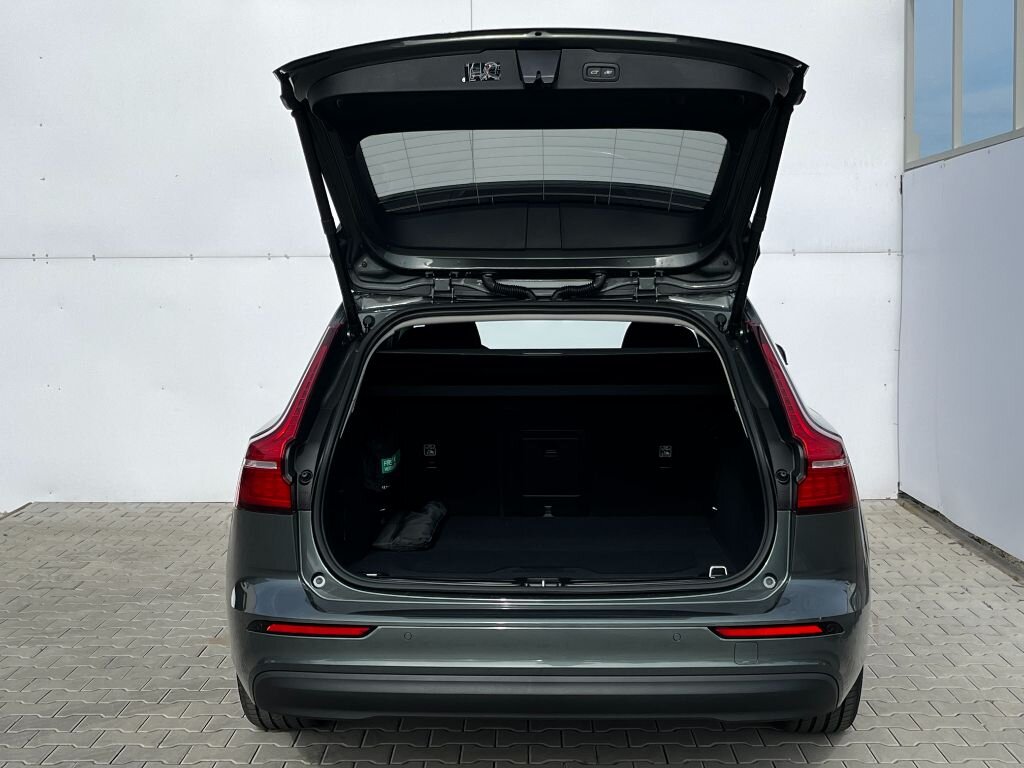Volvo V60 Kombi 2,0 l 145 kw