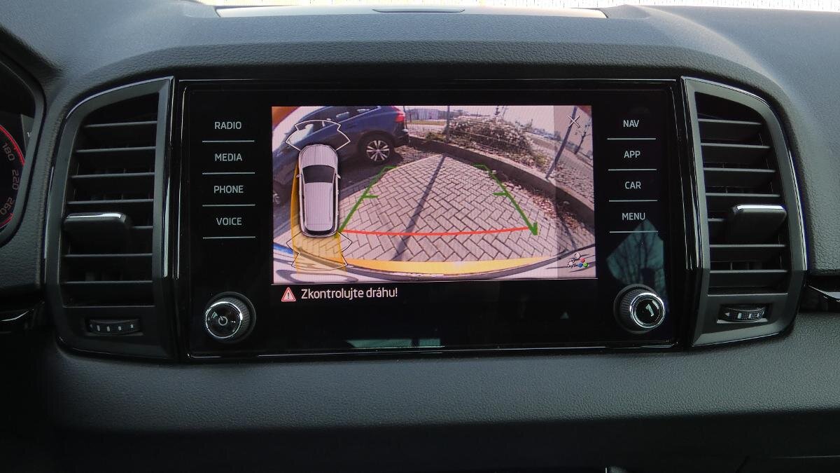 Škoda Karoq SUV / Terénní 1,5 l 110 kw